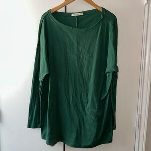 💚✨ long sleeved top!